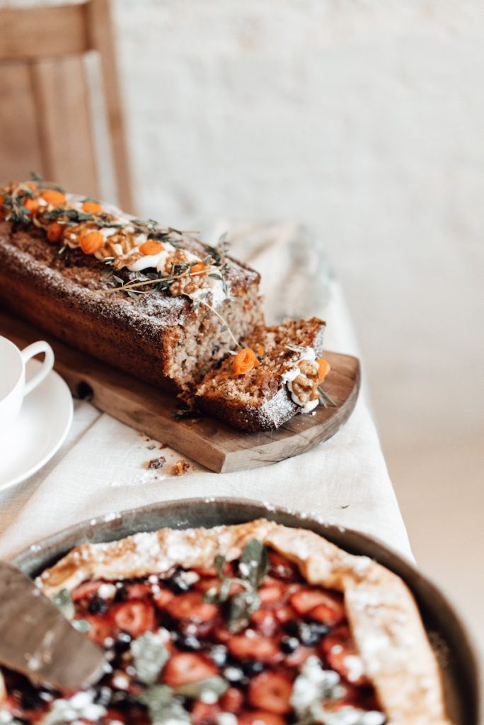 gâteau à la patate douce et aux noix